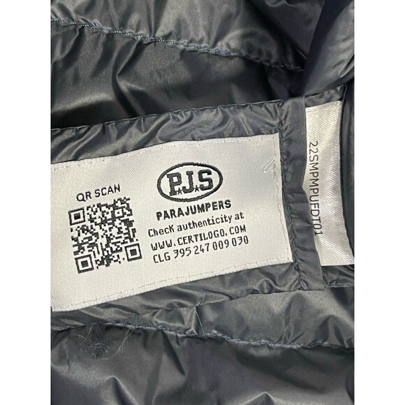 PARAJUMPERS puffer Vest. Size: XL - Picture 8 of 9